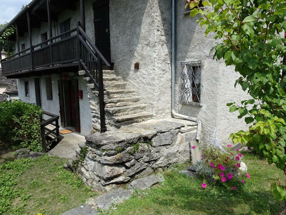 Casa Zizi Villa Crodo Eksteriør billede